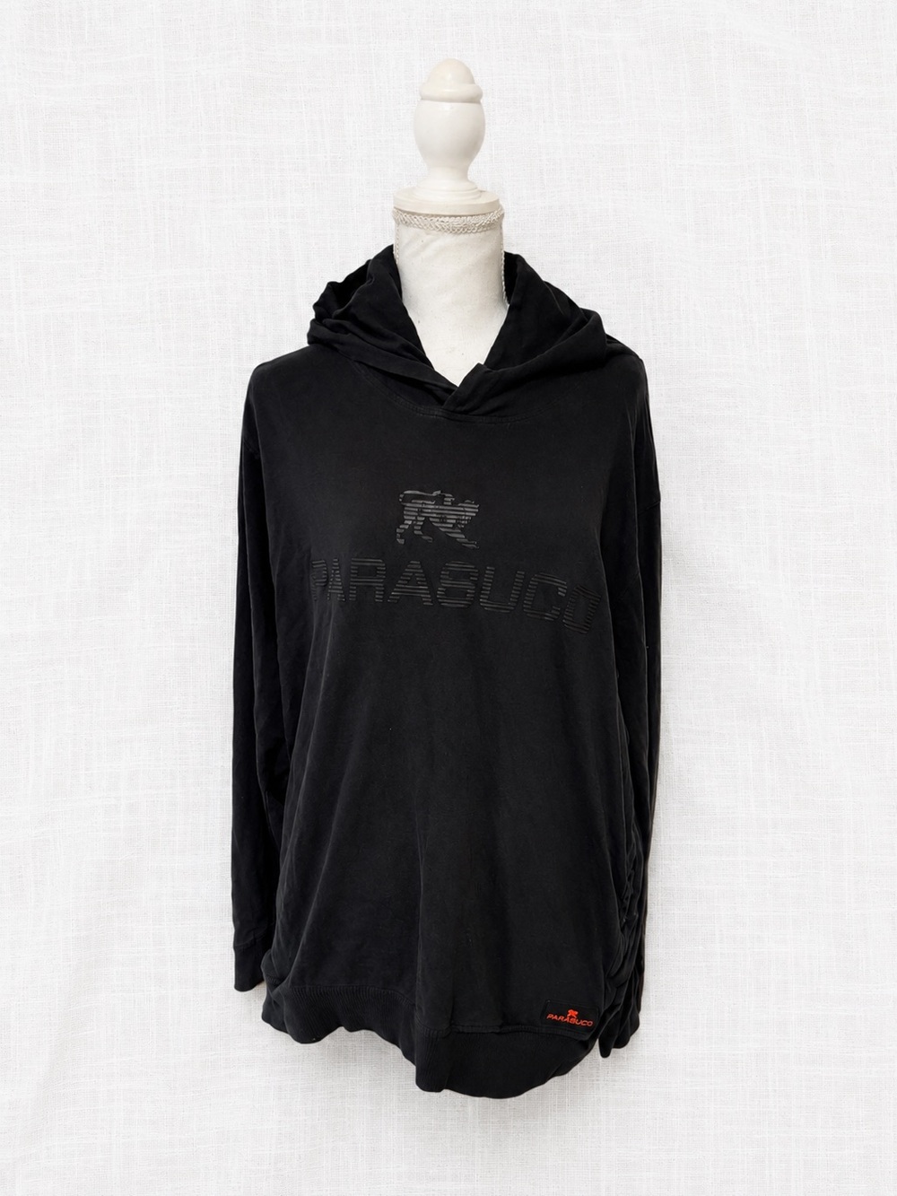 Parasuco Black Pullover Hoodie with Red Pull Tab